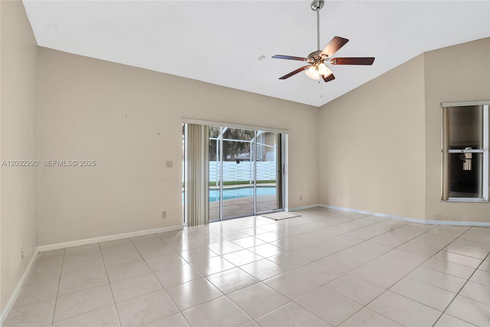 8269 Nw 40th Court Property Photo 15