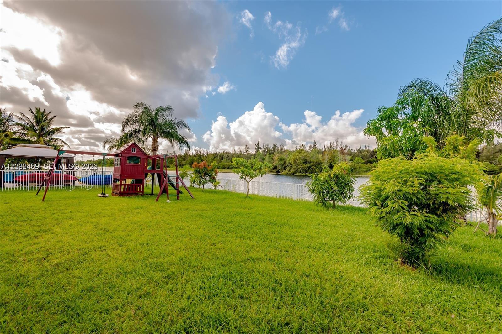 A12032409 Property Photo 1