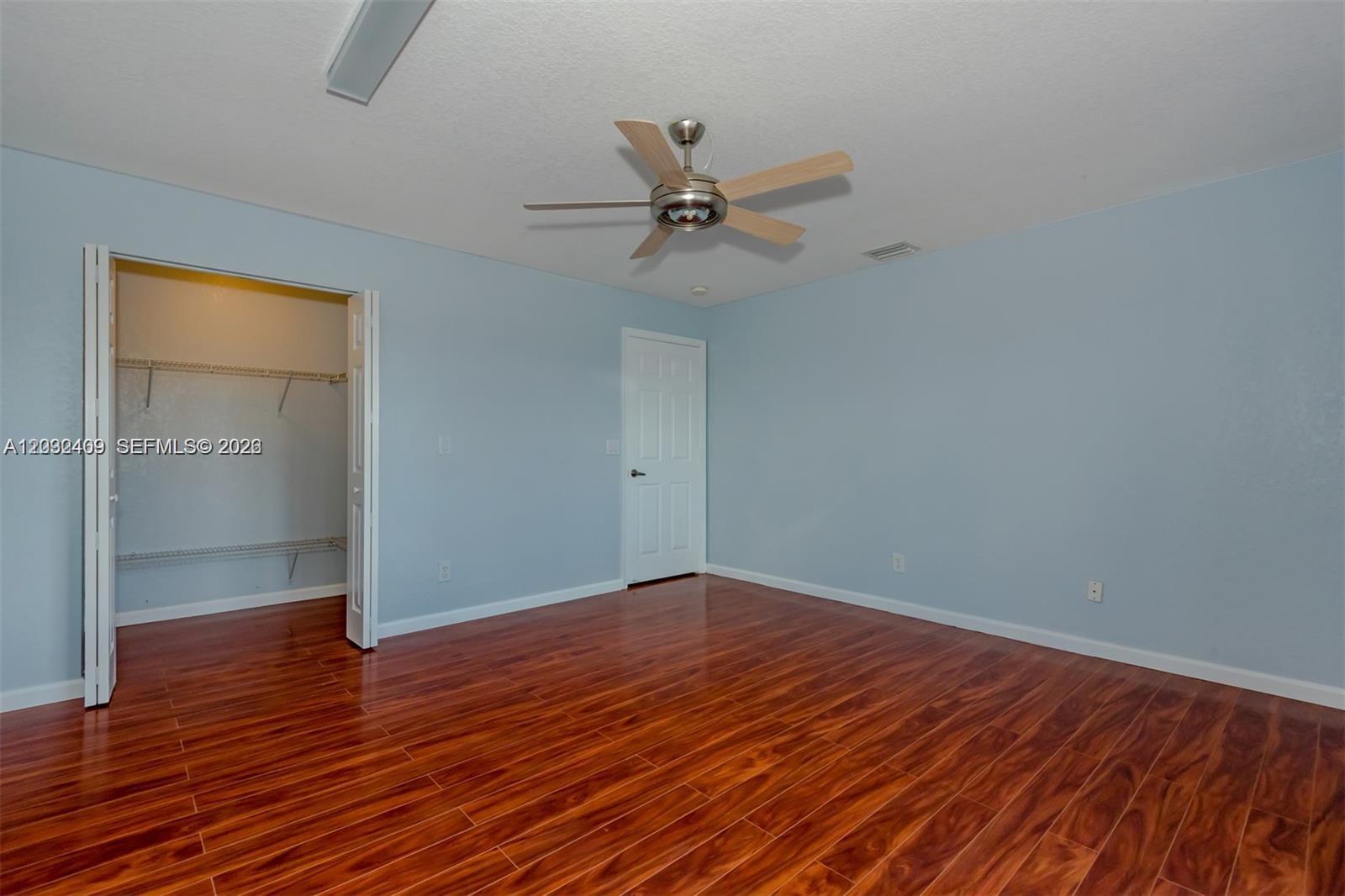 A12032409 Property Photo 8