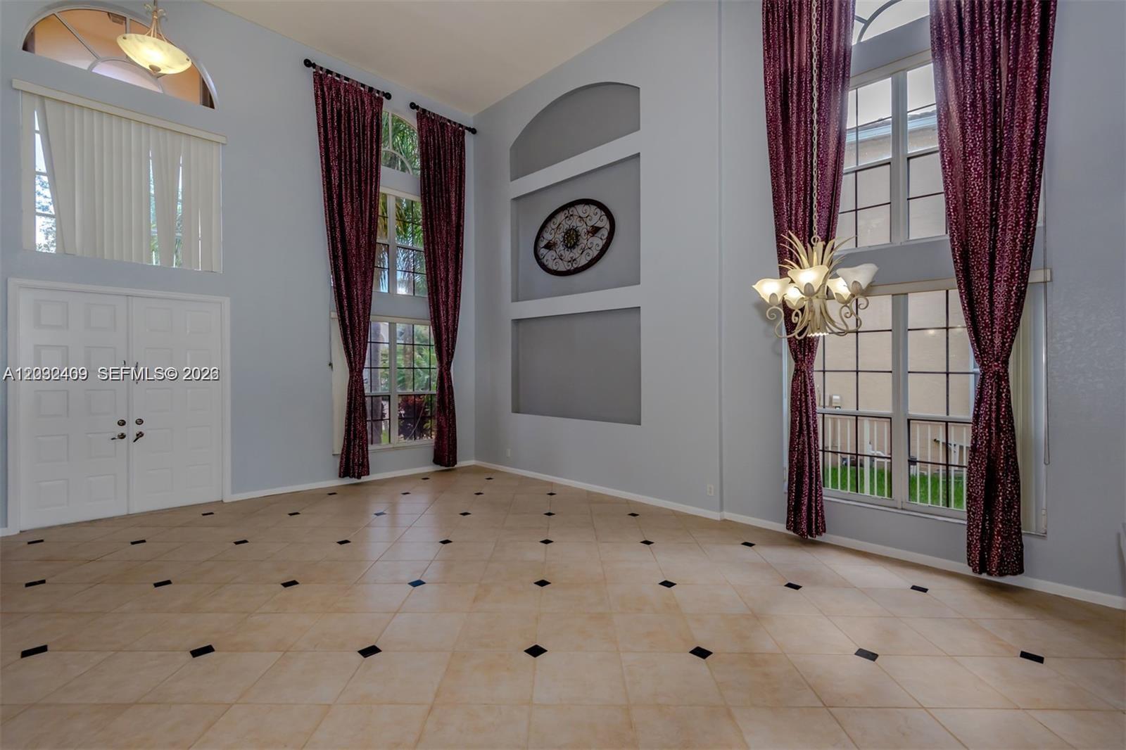 A12032409 Property Photo 12