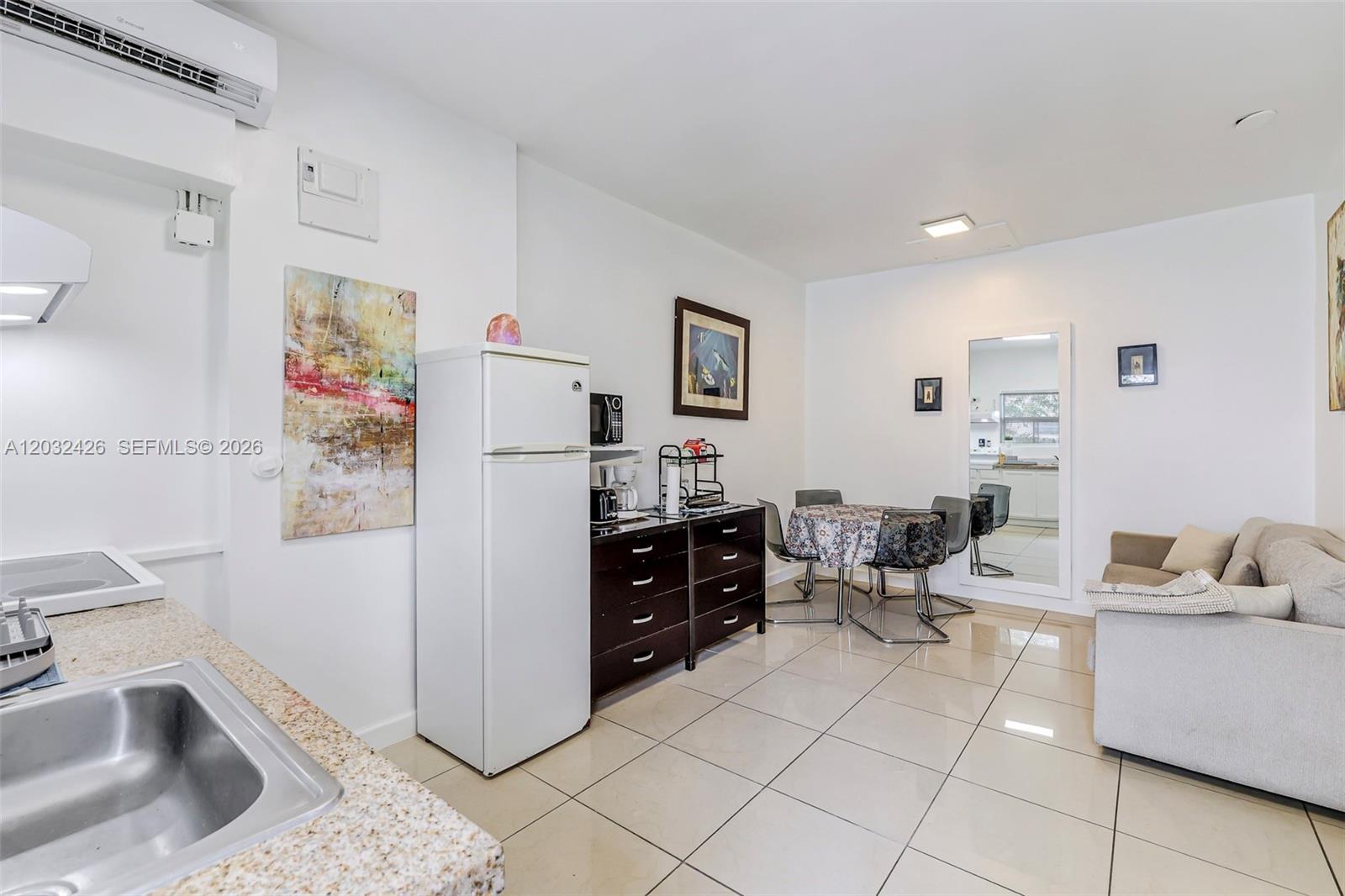 12085 W Dixie Highway Property Photo 12