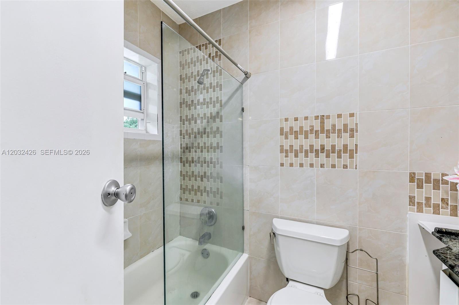 12085 W Dixie Highway Property Photo 42