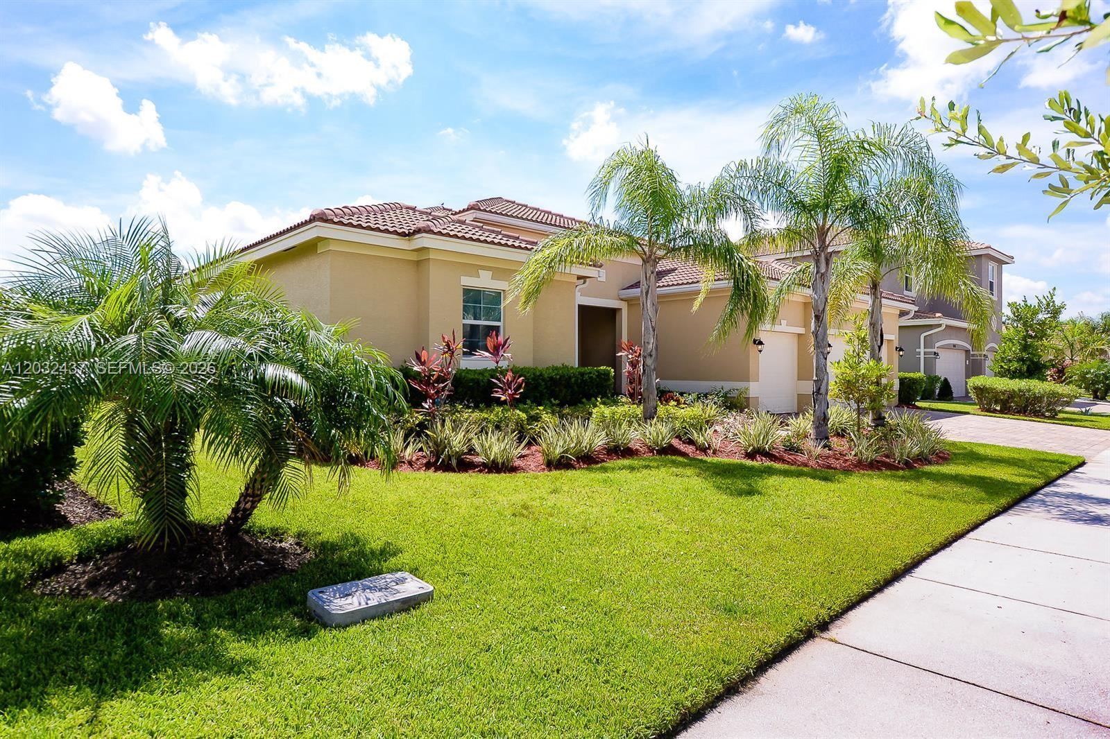 11931 Sw Aventino Drive Property Photo 10