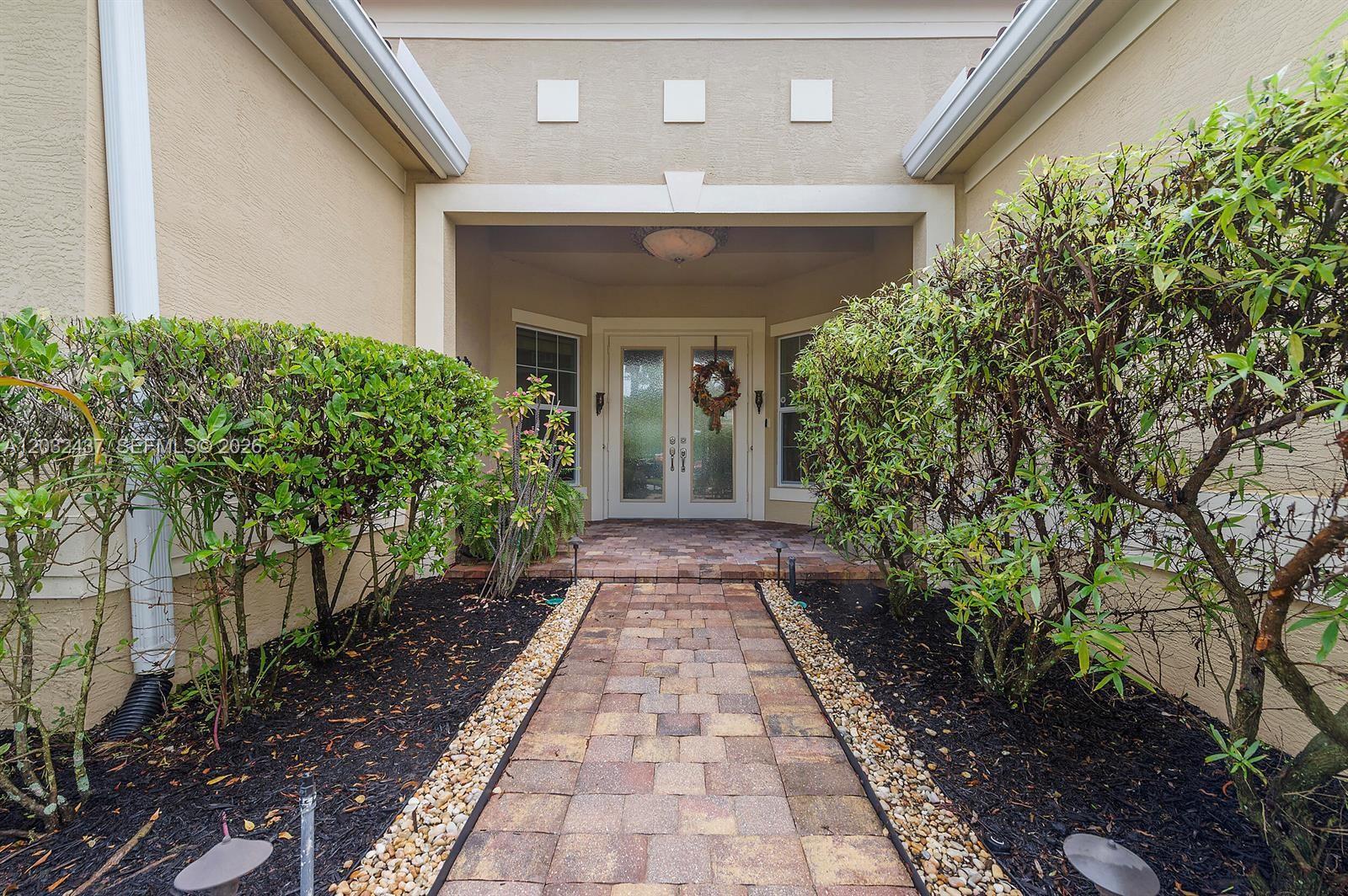 11931 Sw Aventino Drive Property Photo 12