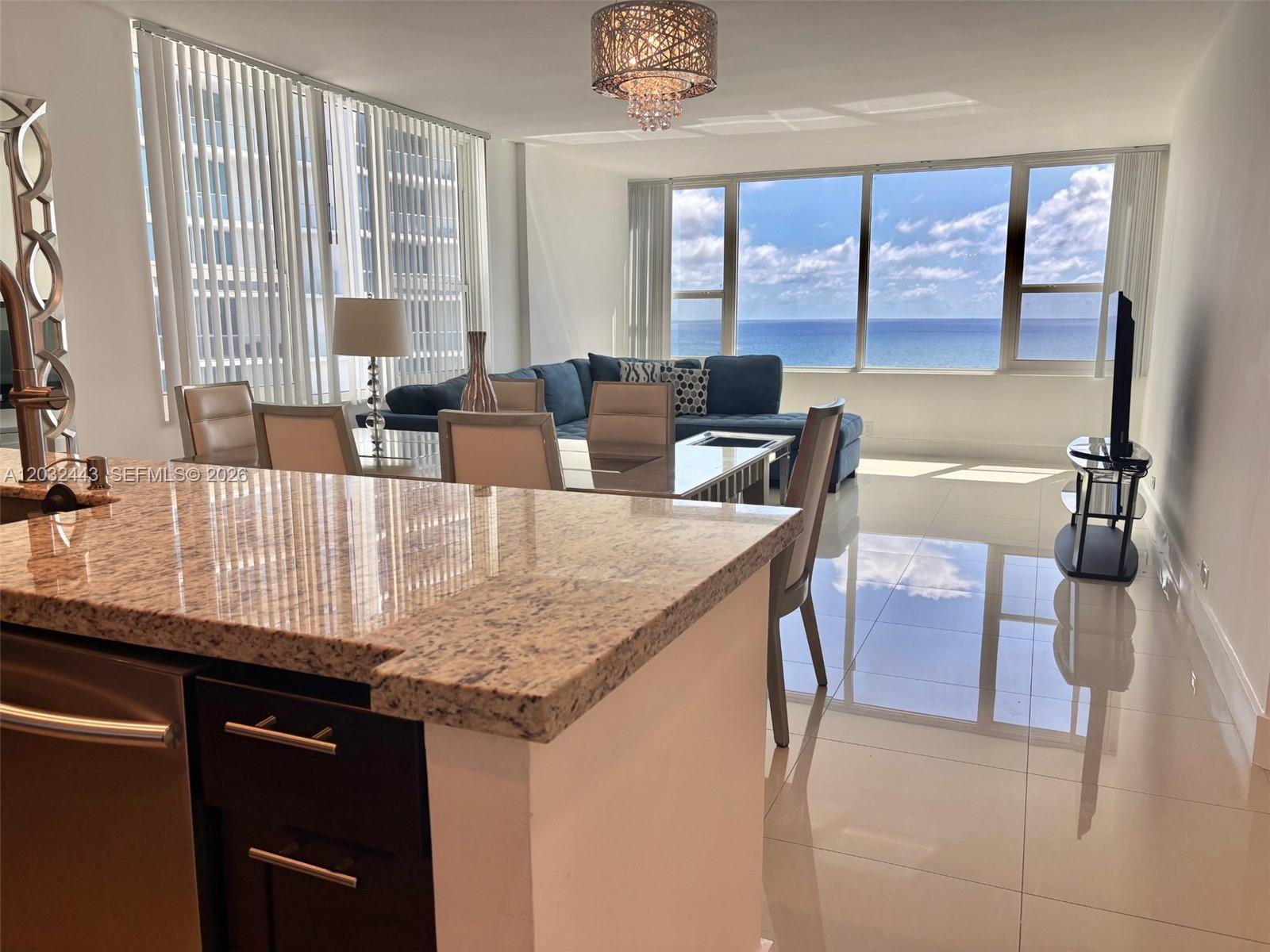 3505 S Ocean Drive Ph-6 Property Photo 6