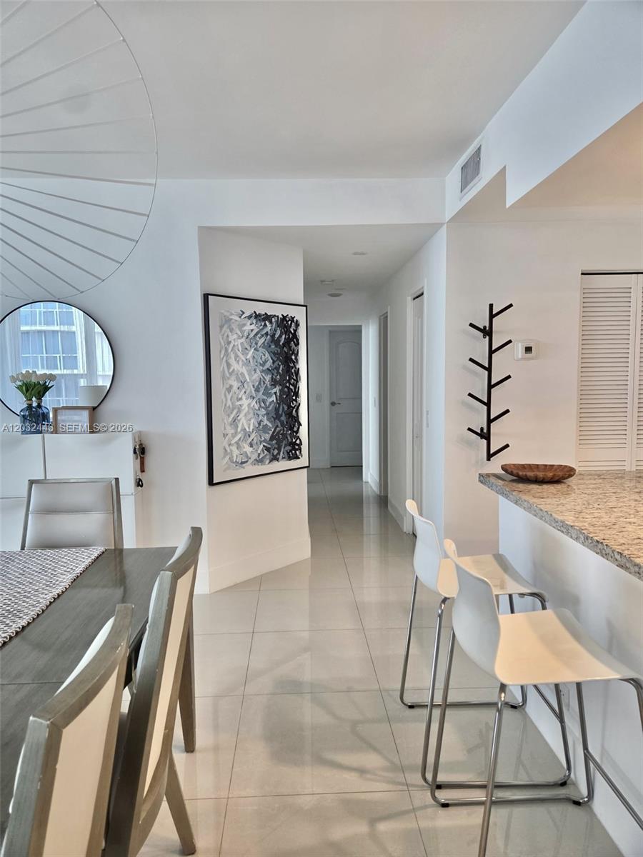 3505 S Ocean Drive Ph-6 Property Photo 17