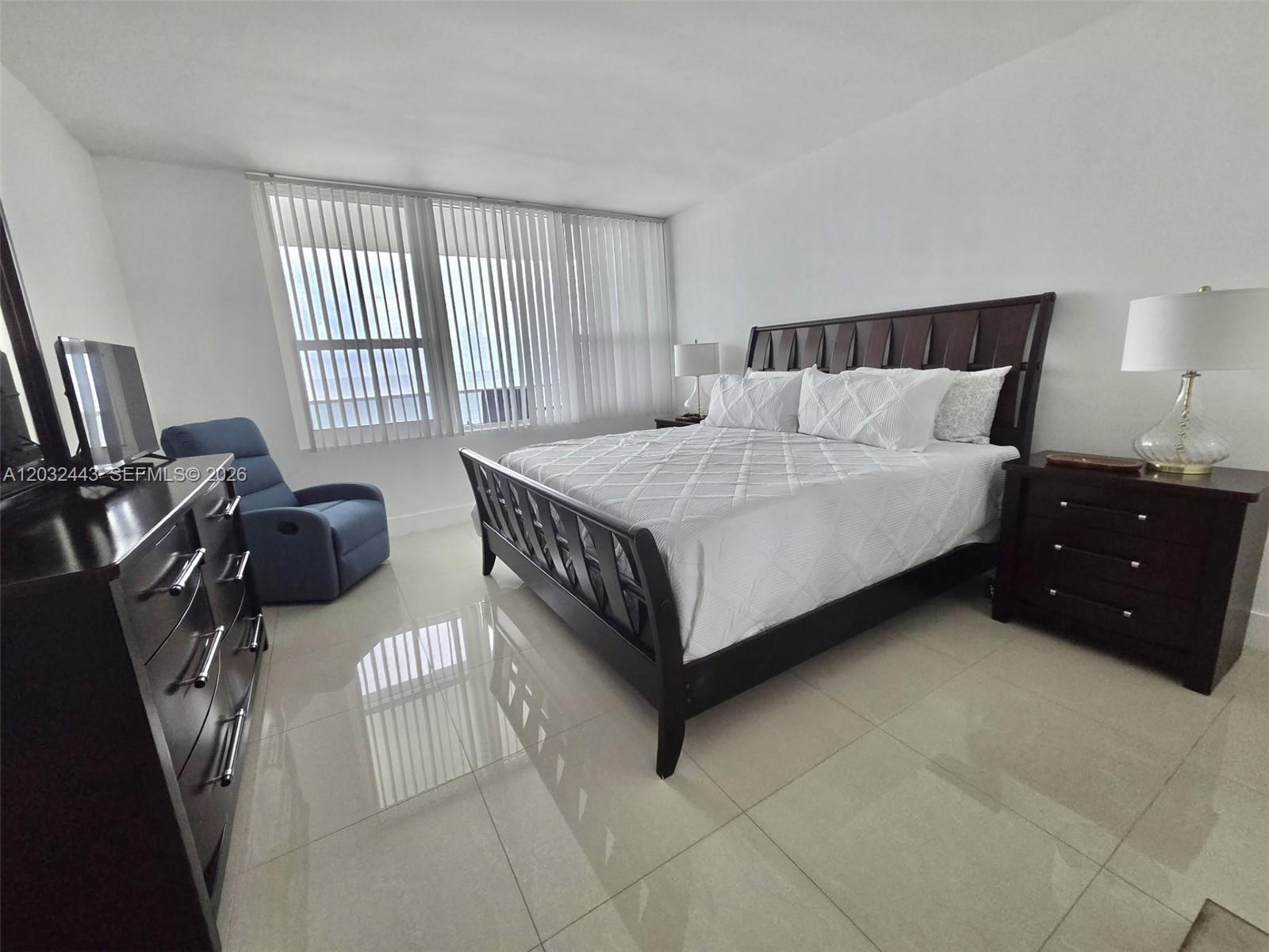 3505 S Ocean Drive Ph-6 Property Photo 22