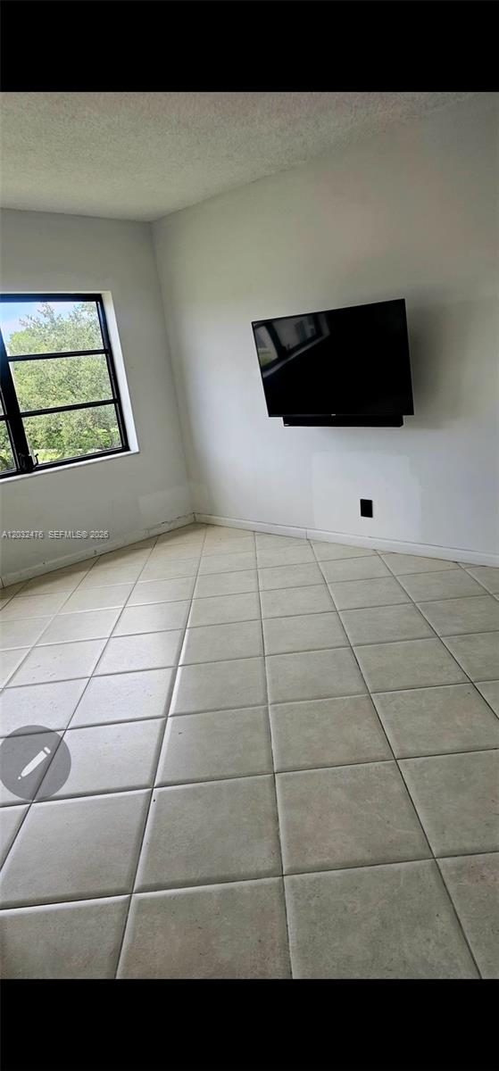 4311 Crystal Lake Drive 321 Property Photo 5