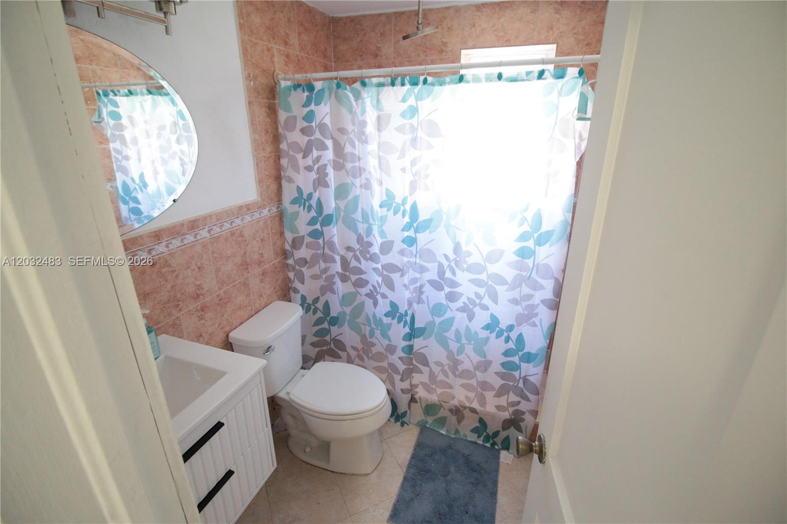 359 E 12th Street Property Photo 23