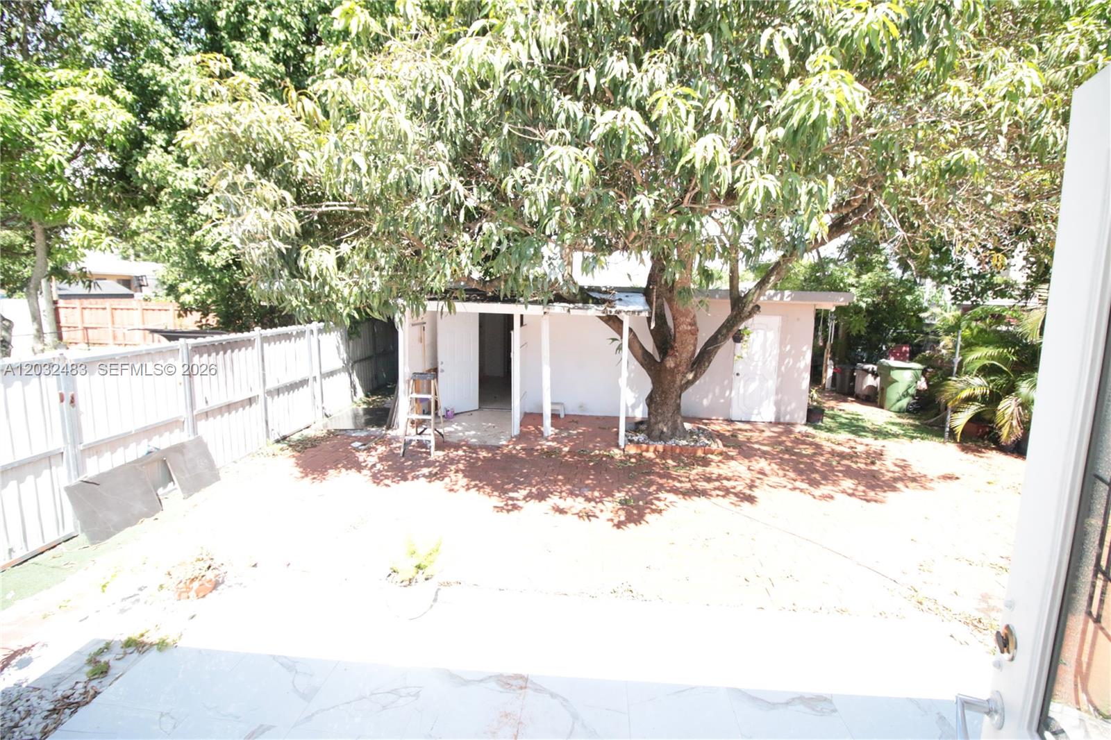 359 E 12th Street Property Photo 43