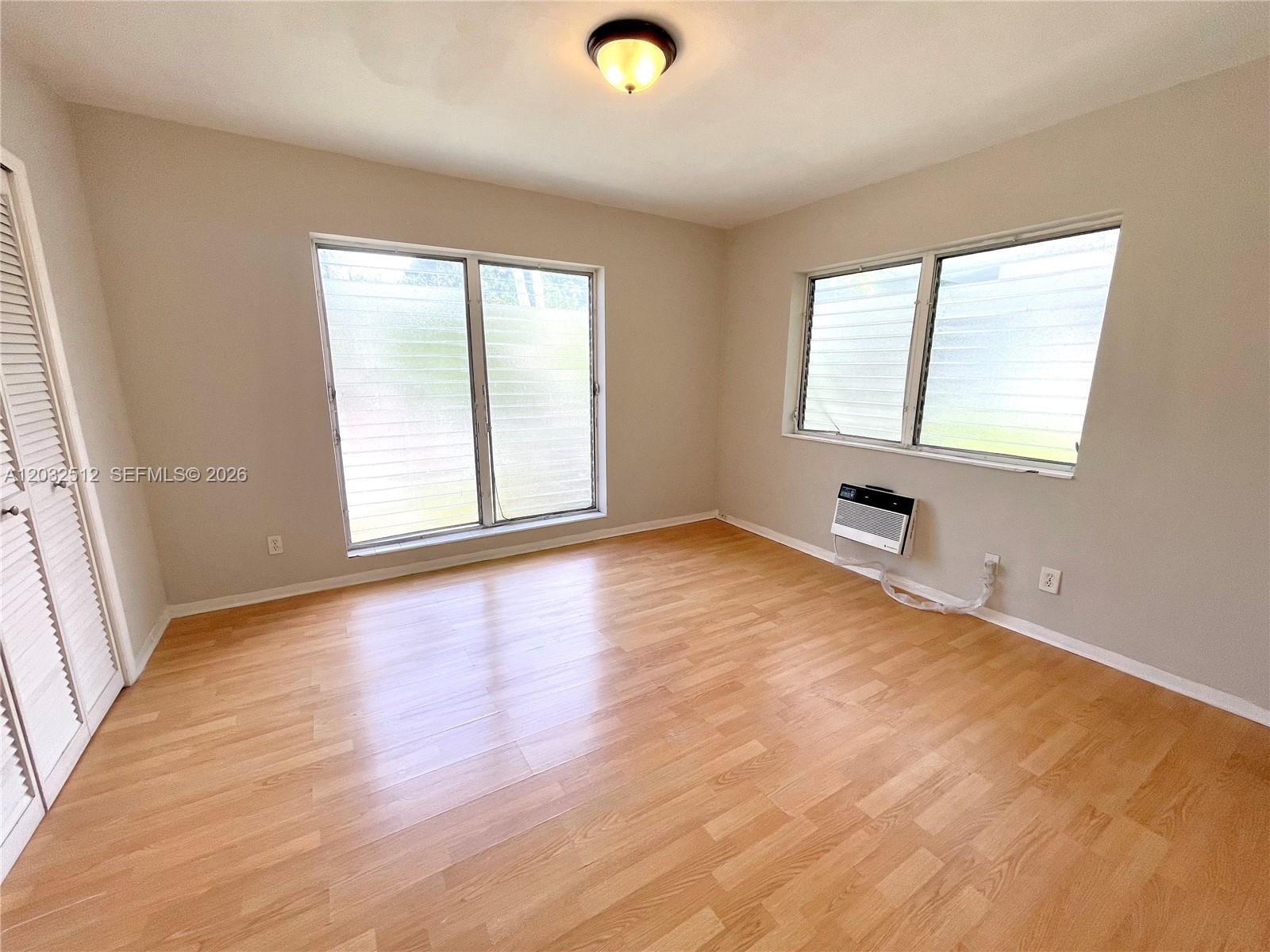825 Euclid Avenue 9 Property Photo 9