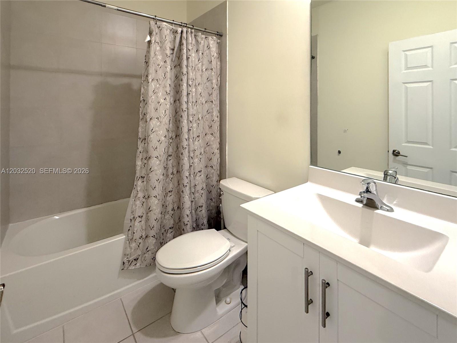 10606 W 32nd Lane Property Photo 24