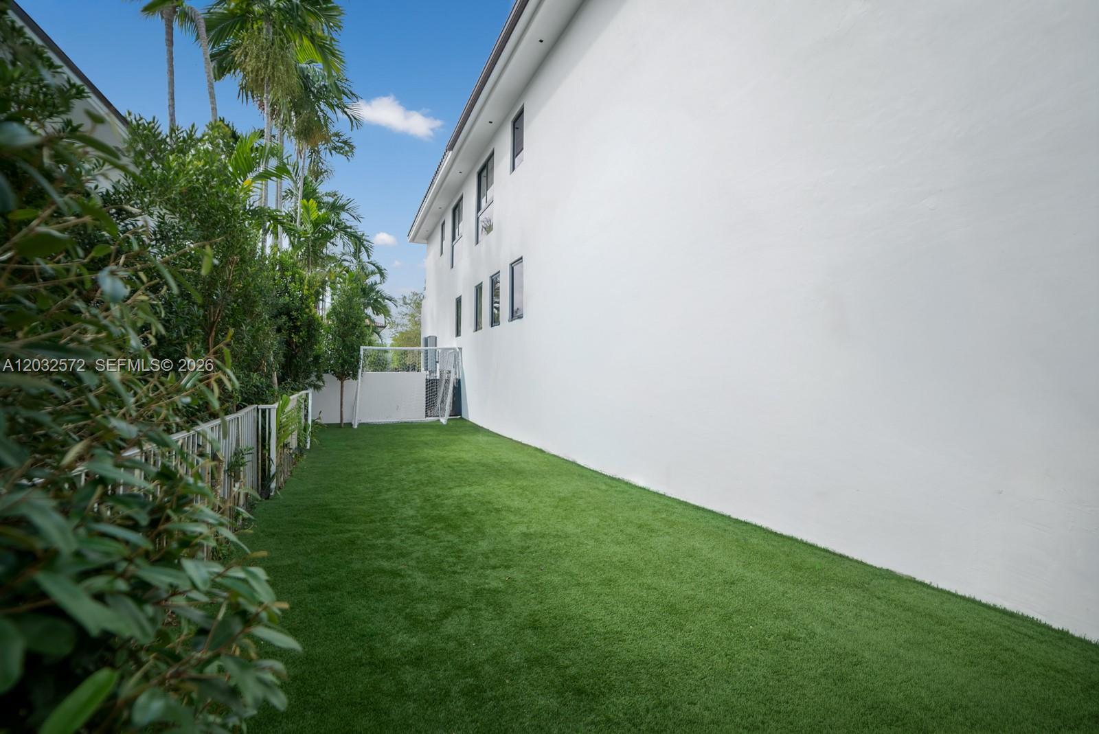 199 Caoba Court Property Photo 48