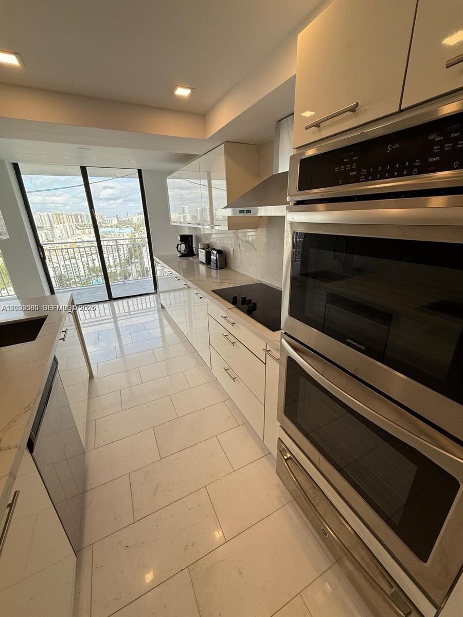 A12032580 Property Photo 2