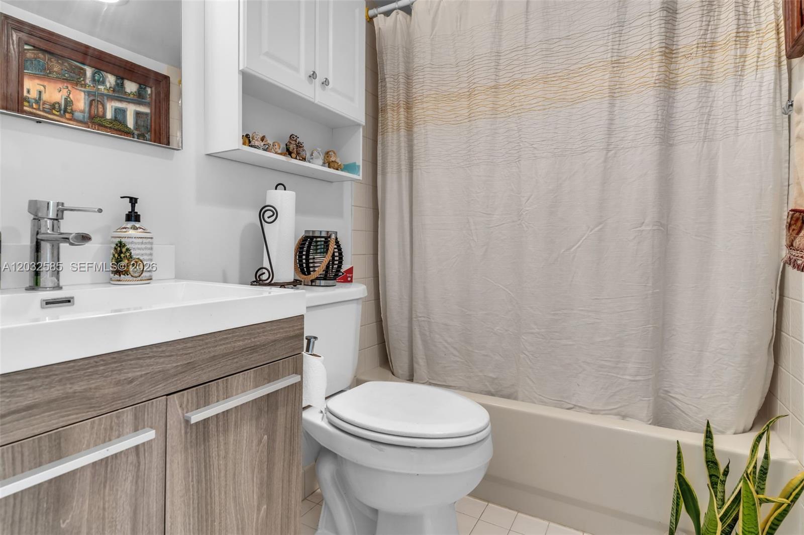 1400 Saint Charles Place 623 Property Photo 9