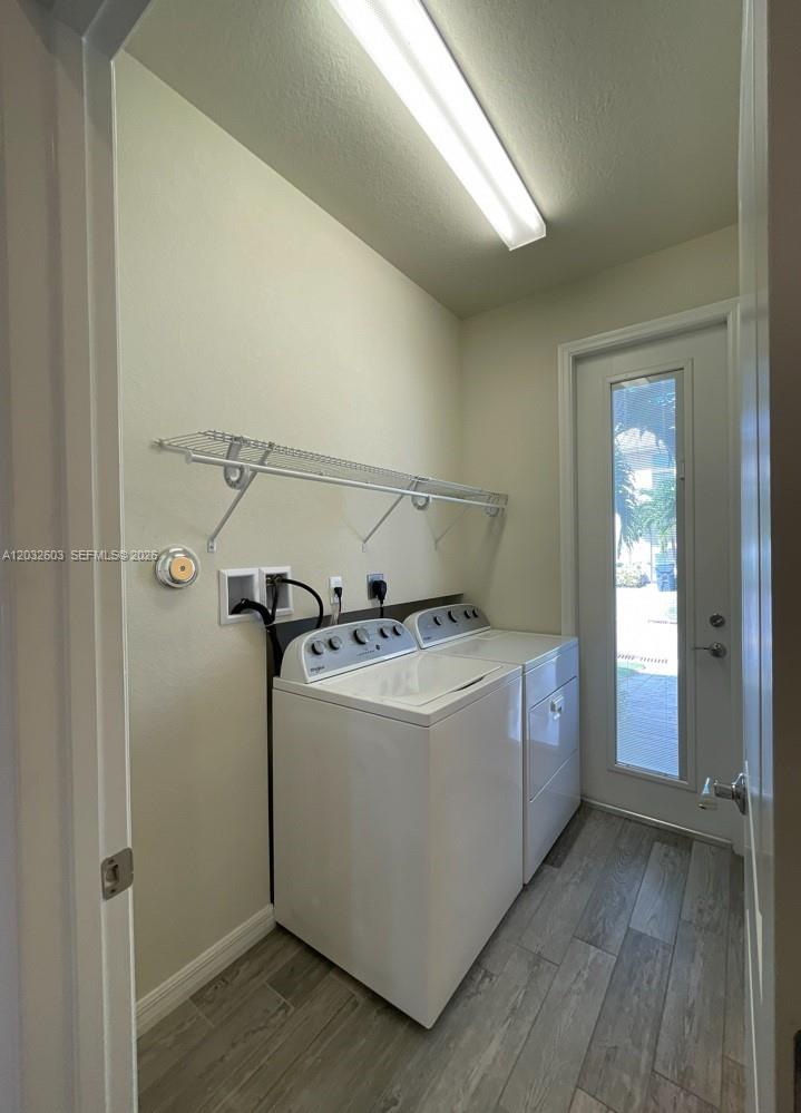 4920 Eucalyptus Drive 2 Property Photo 14