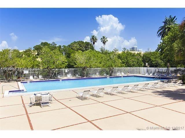 7441 Wayne Avenue 2o Property Photo 11