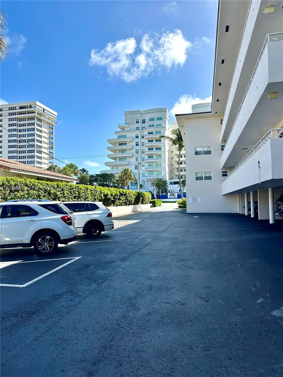 2501 S Ocean Boulevard 1040 Property Photo 17
