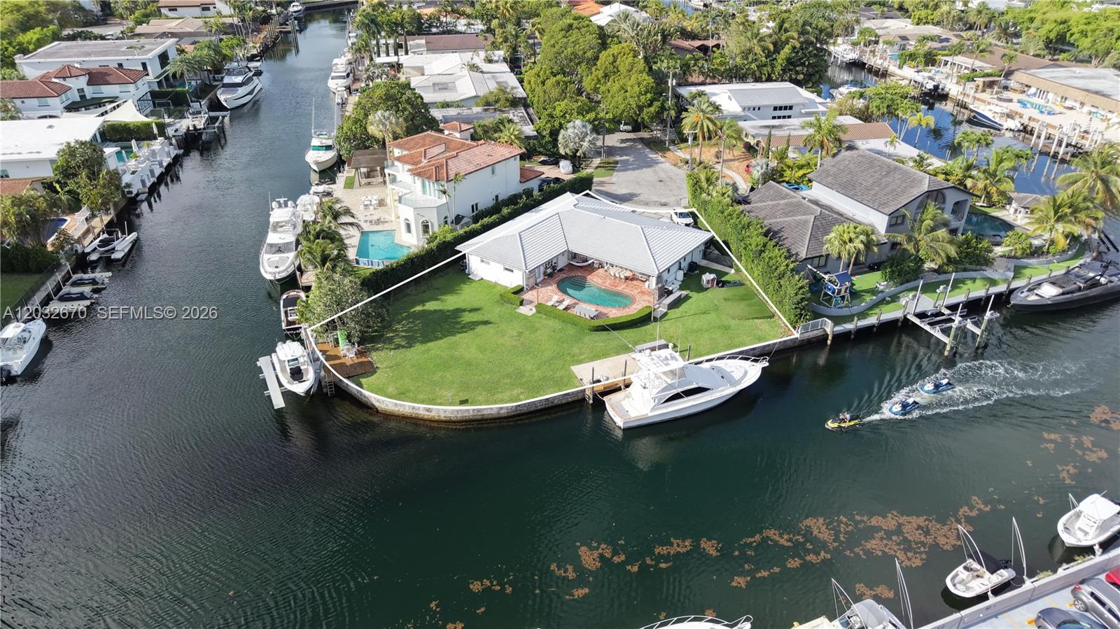 13305 Biscayne Island Terrace Property Photo 2
