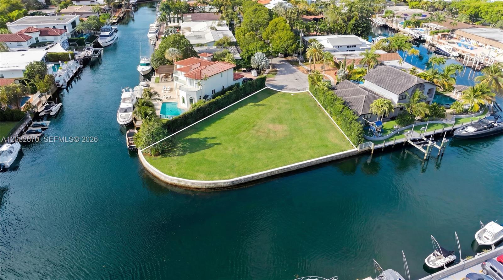 13305 Biscayne Island Terrace Property Photo 3