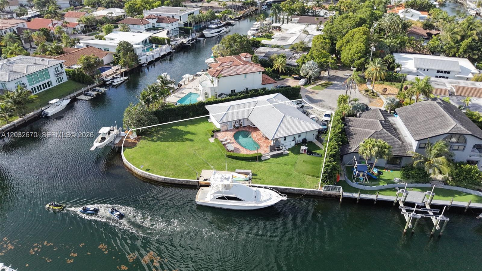 13305 Biscayne Island Terrace Property Photo 6