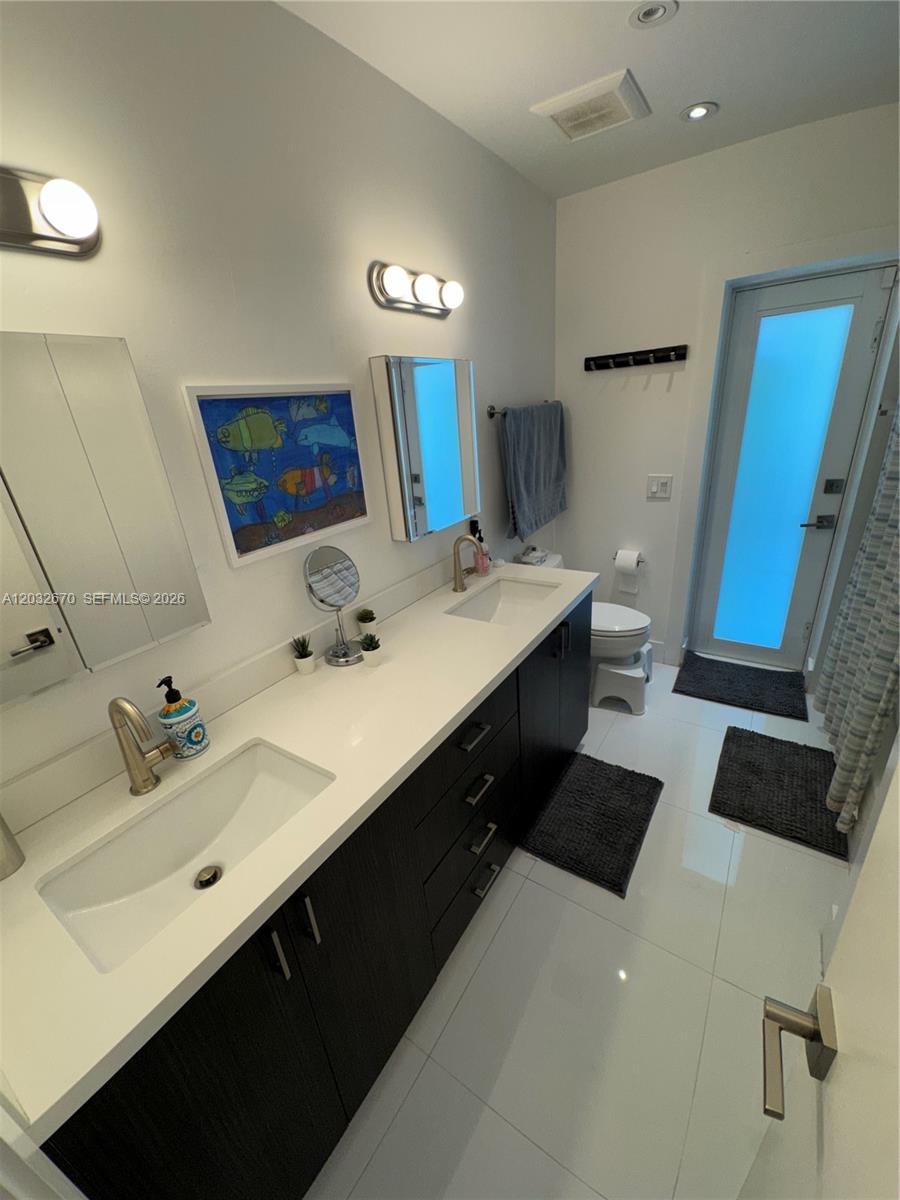 13305 Biscayne Island Terrace Property Photo 18