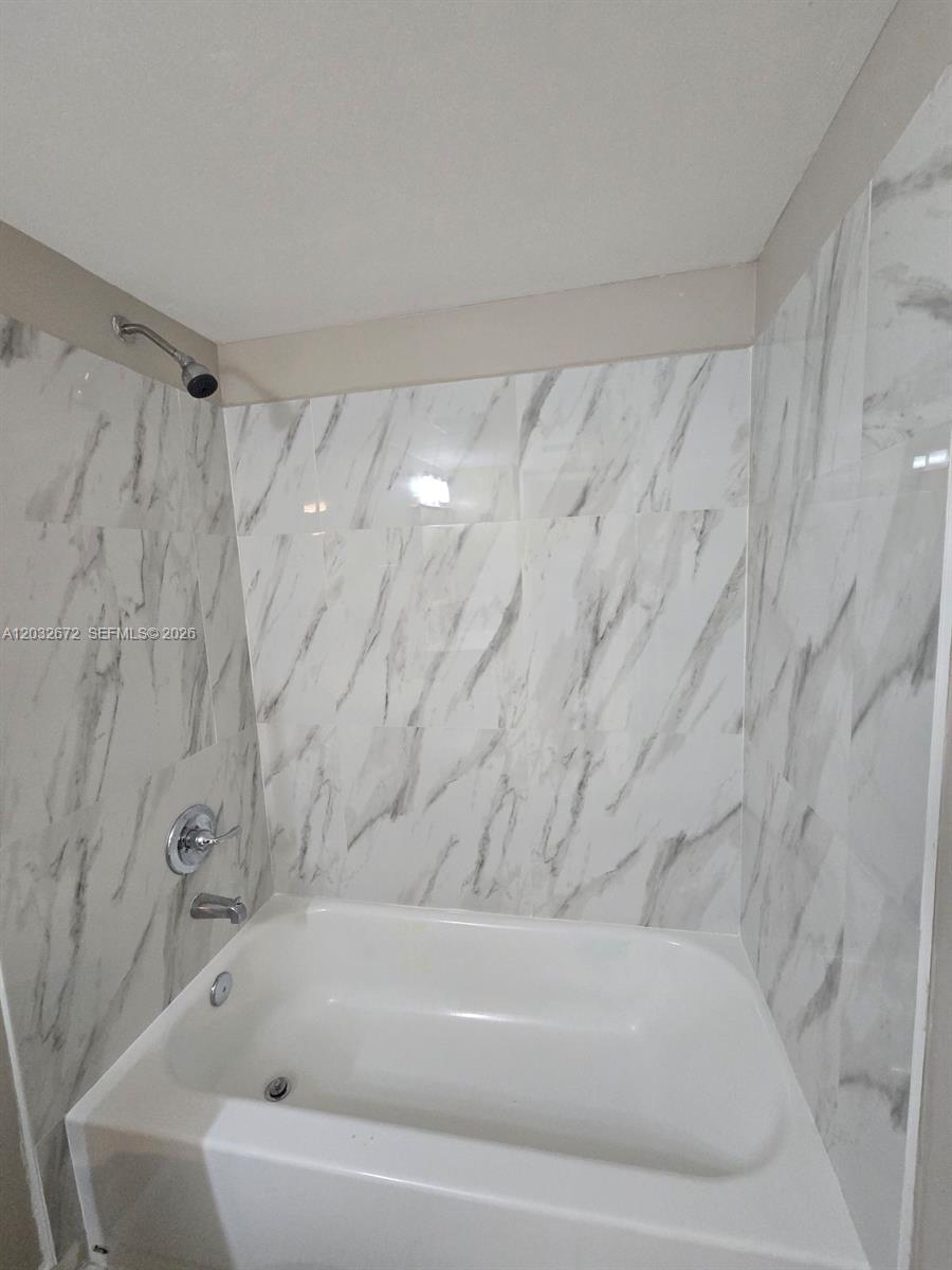 14961 Sw 82nd Lane 21-202 Property Photo 8
