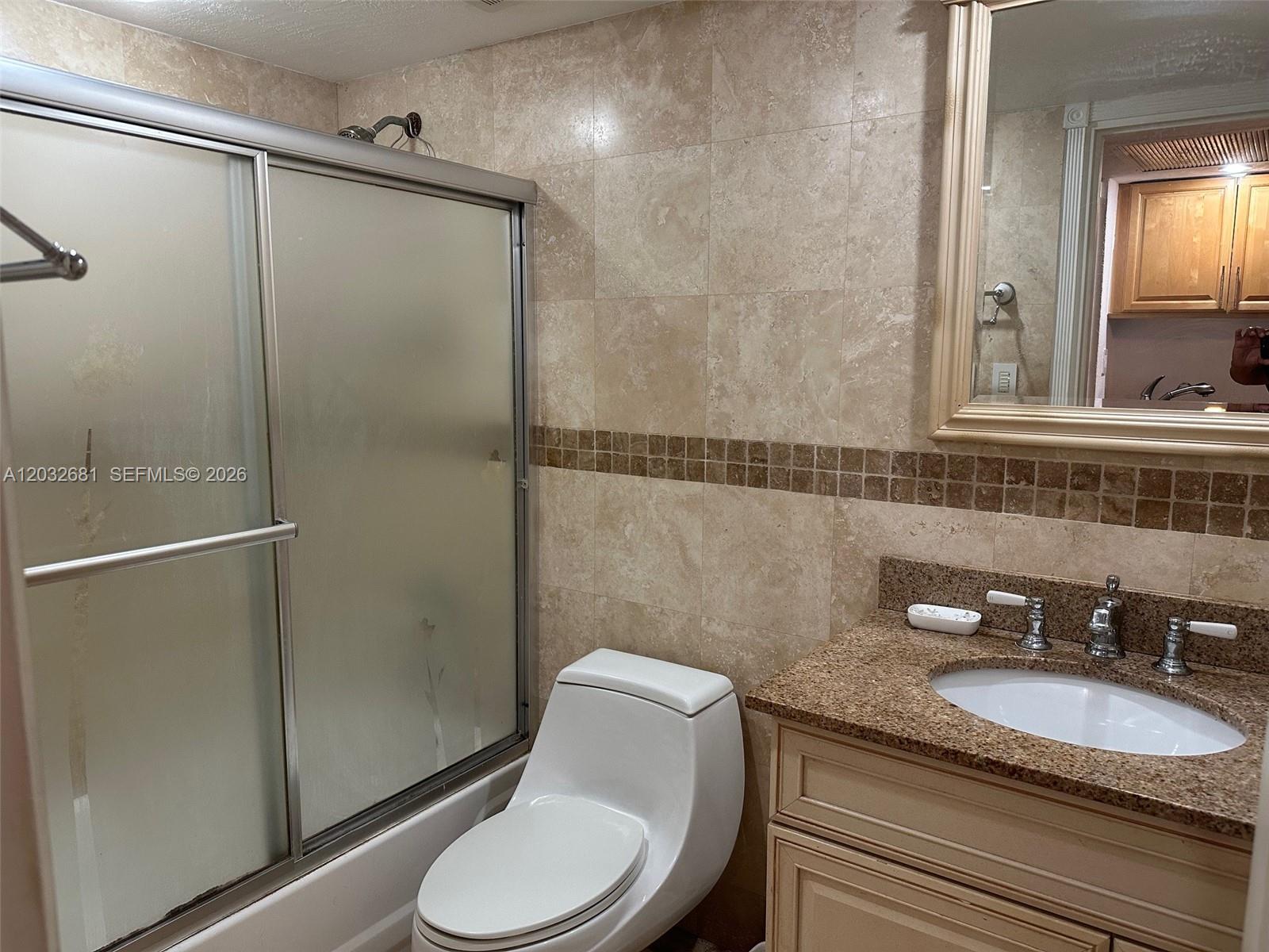 19201 Collins Avenue 1044 Property Photo 16
