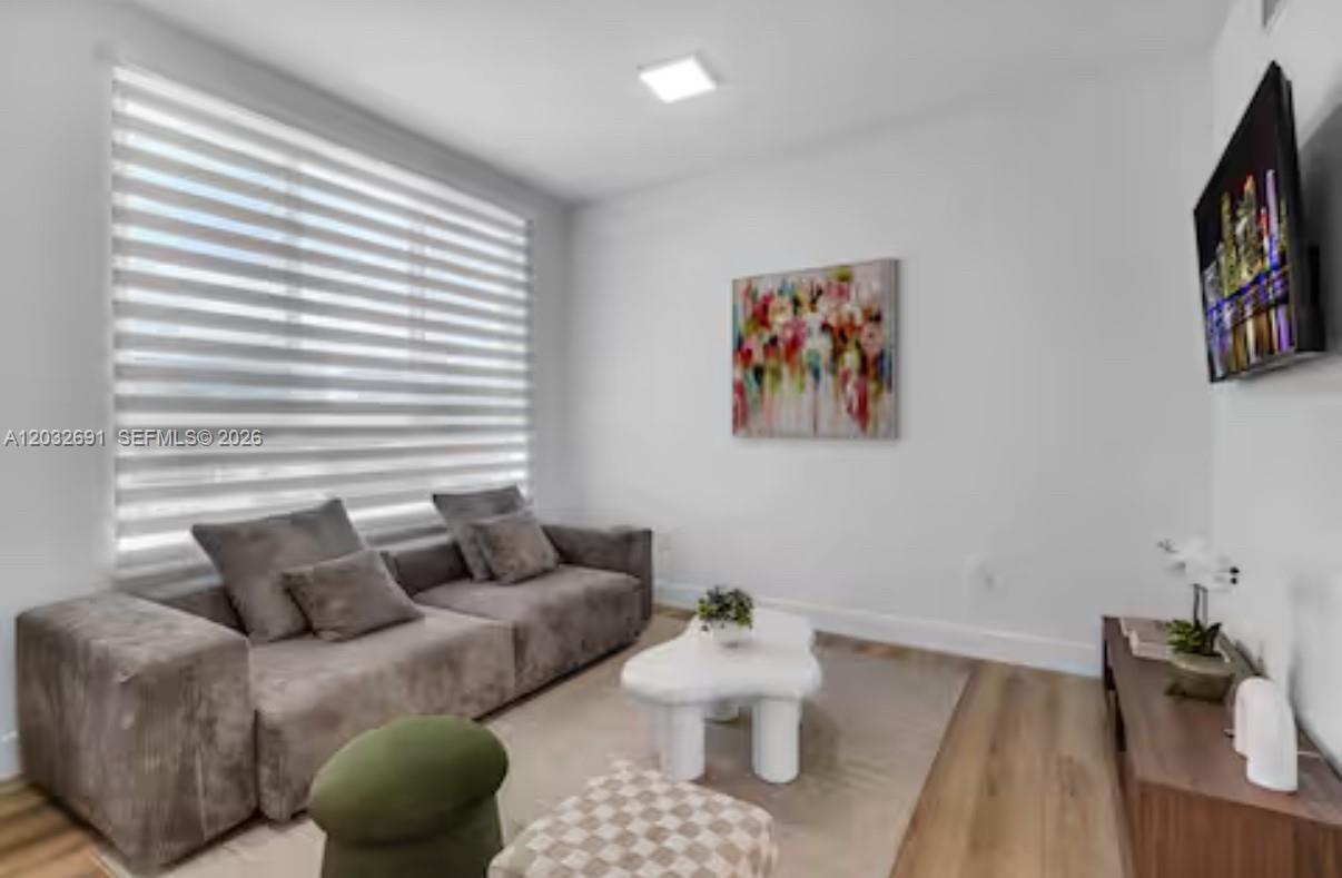 A12032691 Property Photo 2