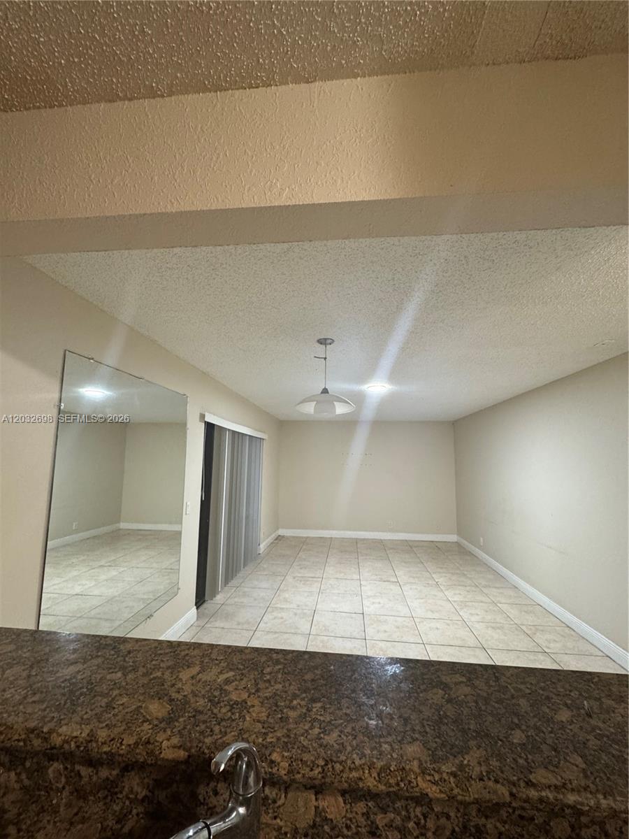 1721 Balfour Point Drive D Property Photo 4