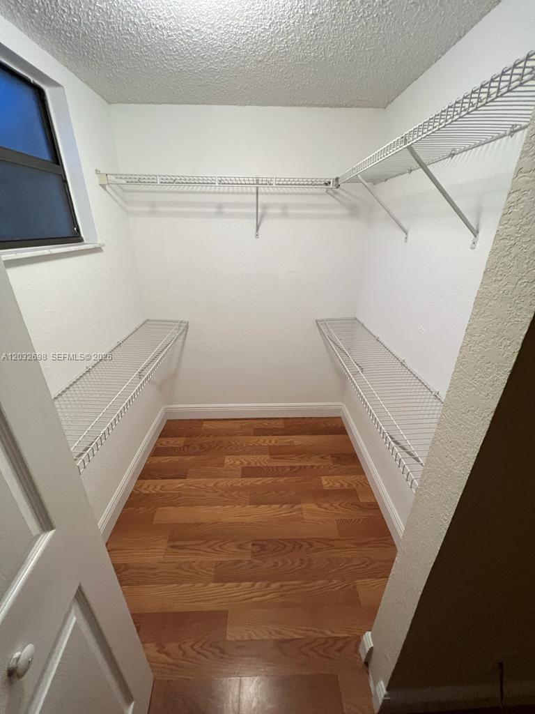 1721 Balfour Point Drive D Property Photo 7