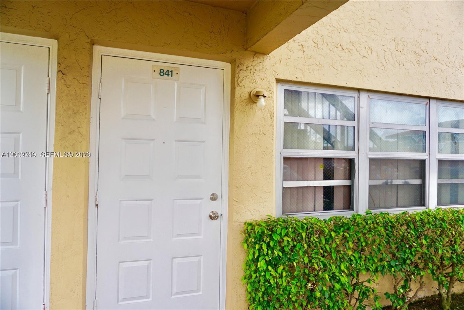 841 Twin Lakes Drive 30-a Property Photo 1