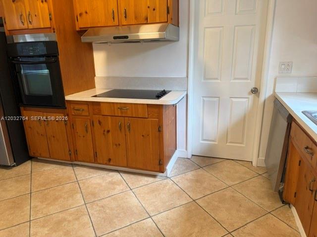 753 Navarre Avenue Property Photo 7