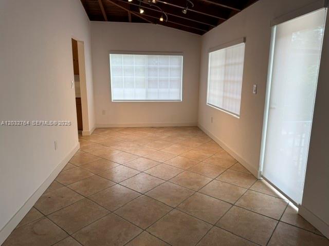 753 Navarre Avenue Property Photo 9