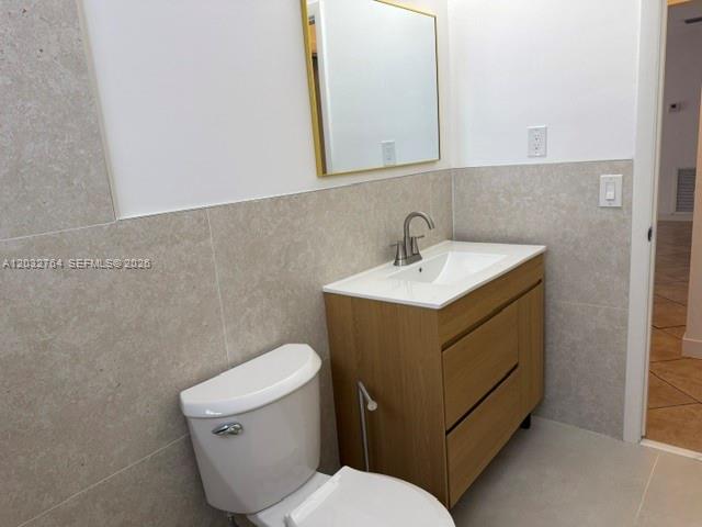 753 Navarre Avenue Property Photo 17