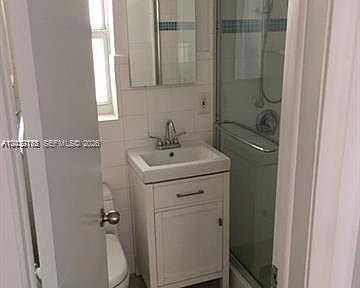 3 Farrey Lane 3 Property Photo 9