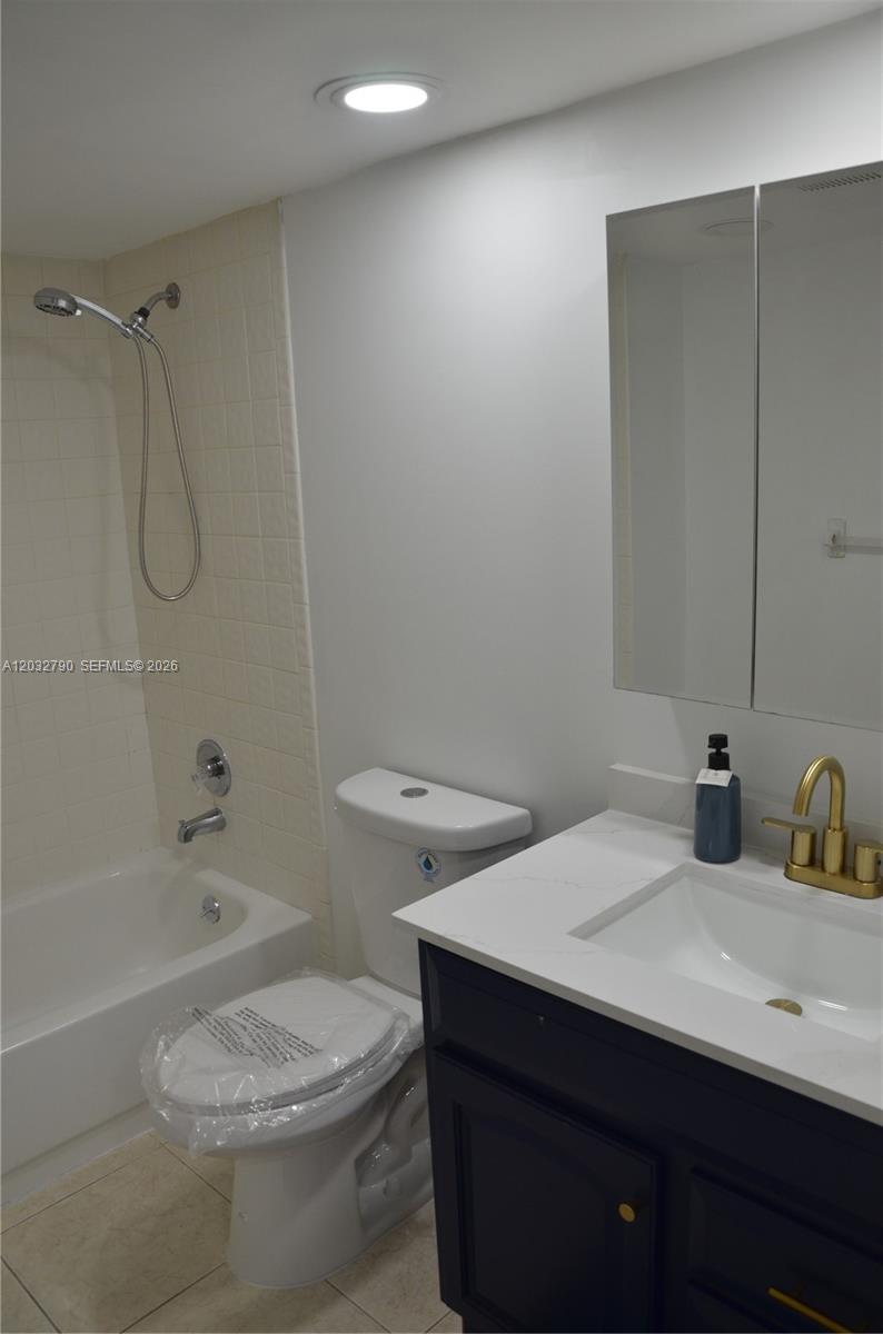 12600 Sw 5th Court 415l Property Photo 3