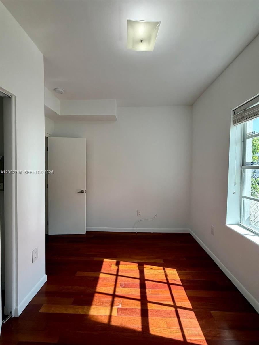 577 Ne 62 Street 2 Property Photo 7
