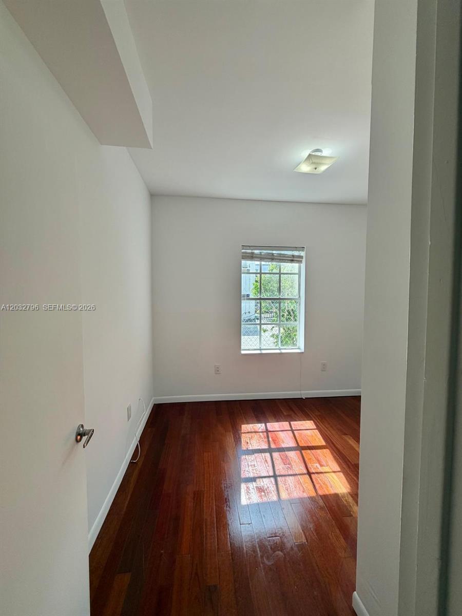 577 Ne 62 Street 2 Property Photo 10