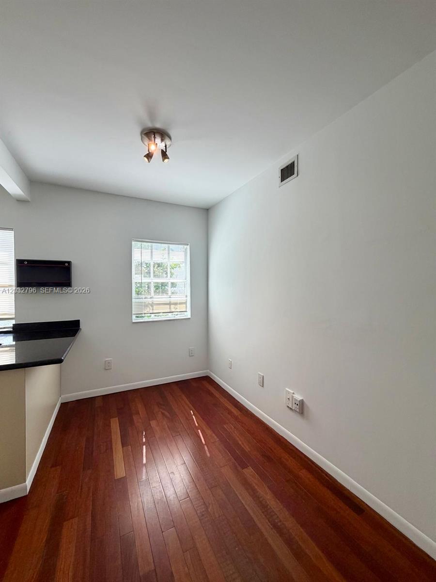 577 Ne 62 Street 2 Property Photo 11