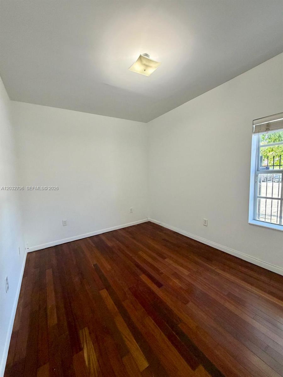 577 Ne 62 Street 2 Property Photo 13