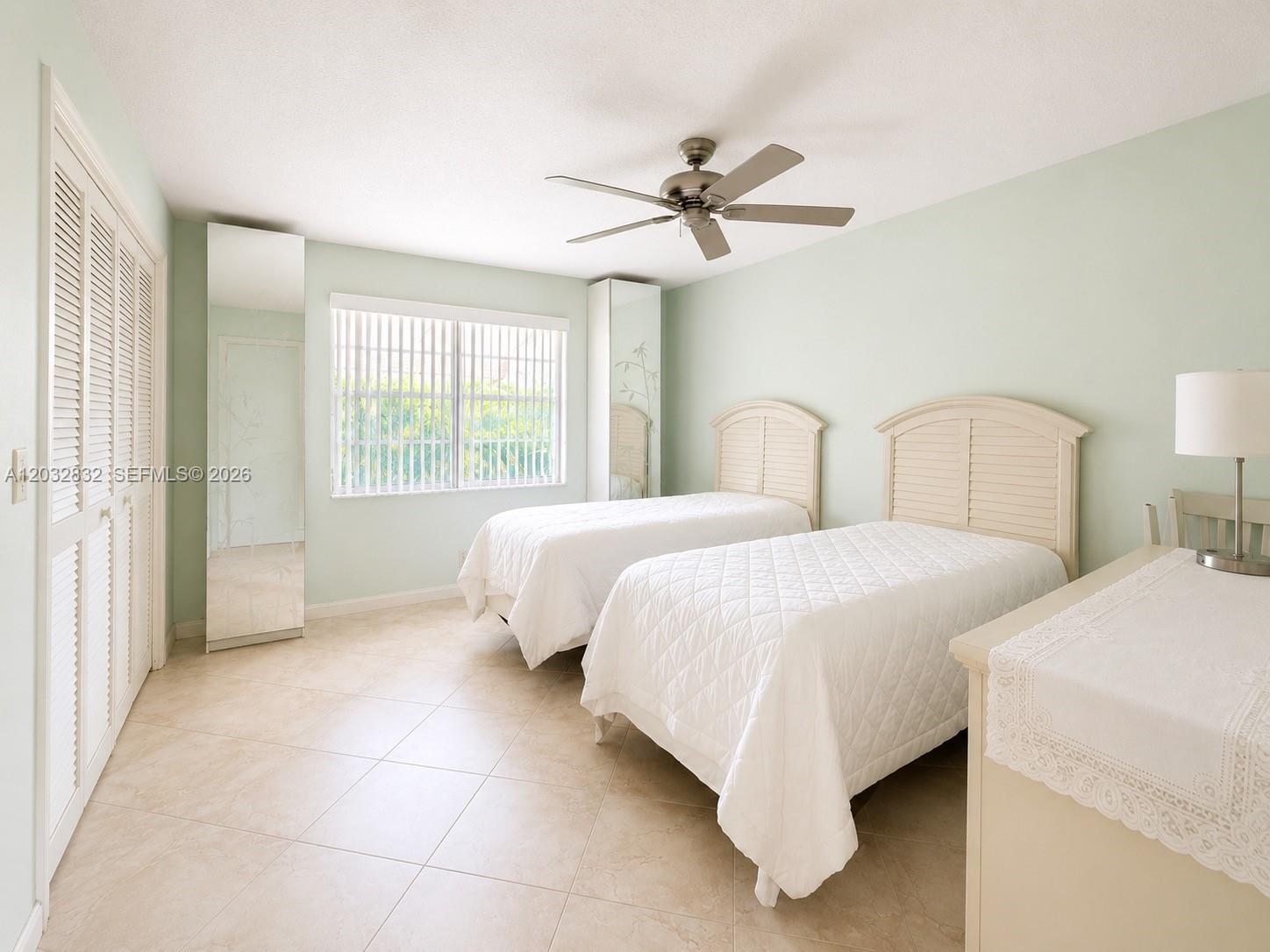 1042 North Drive A Property Photo 12