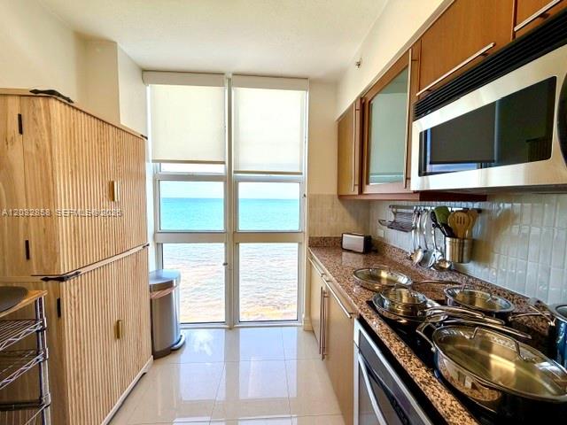 2080 S Ocean Drive 1512 Property Photo 10