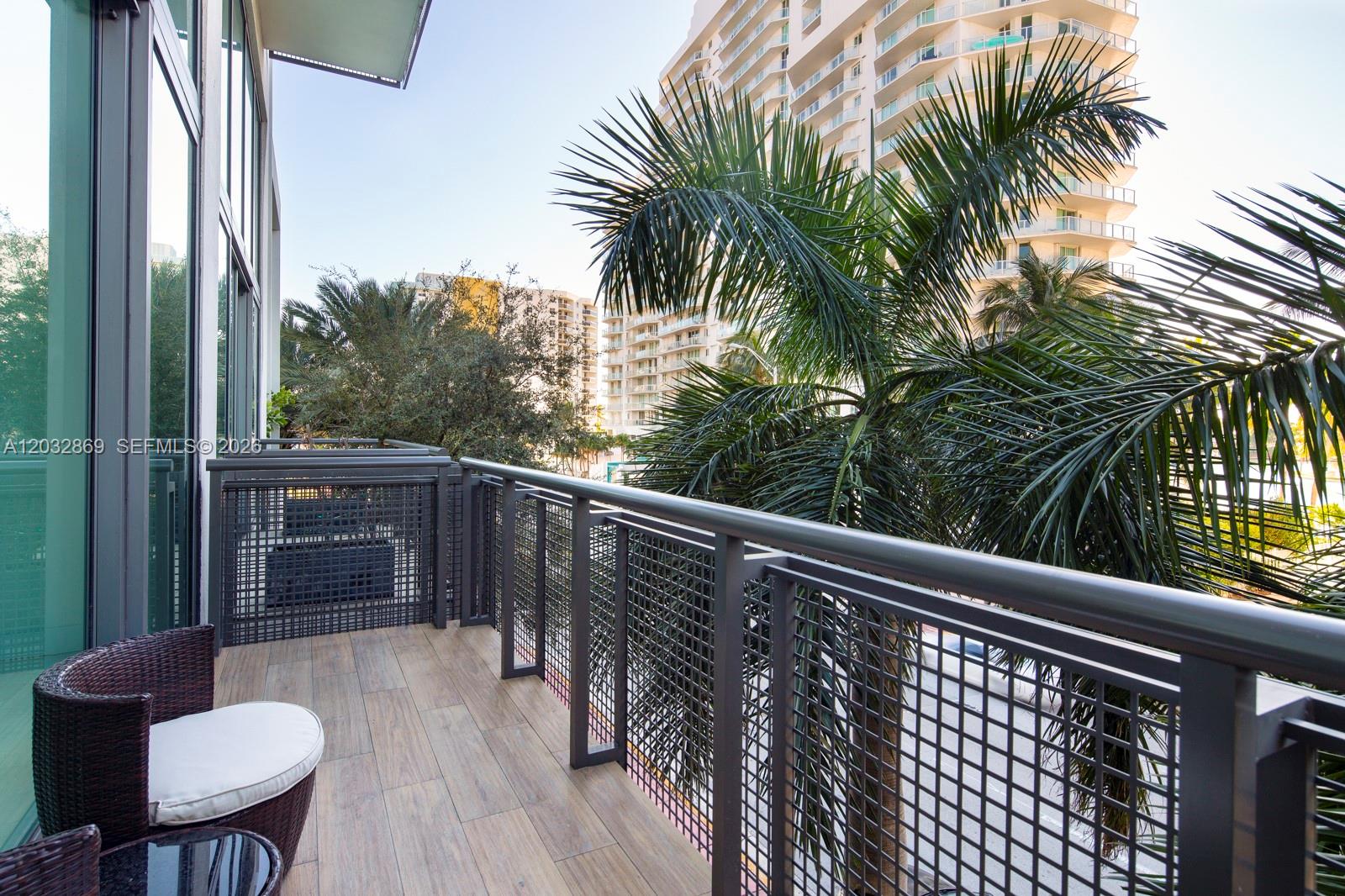 6000 Collins Avenue 346 Property Photo 5