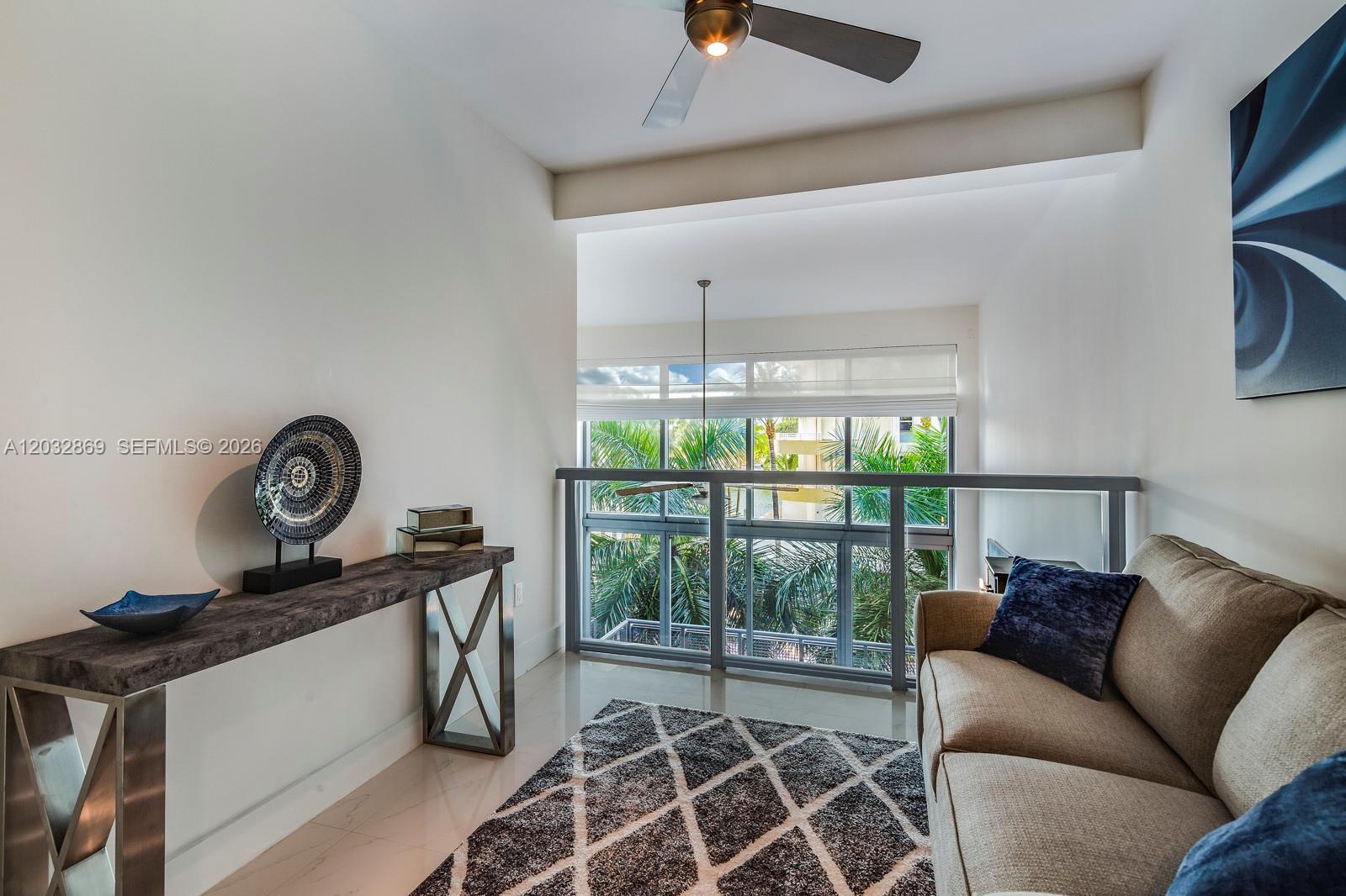 6000 Collins Avenue 346 Property Photo 11