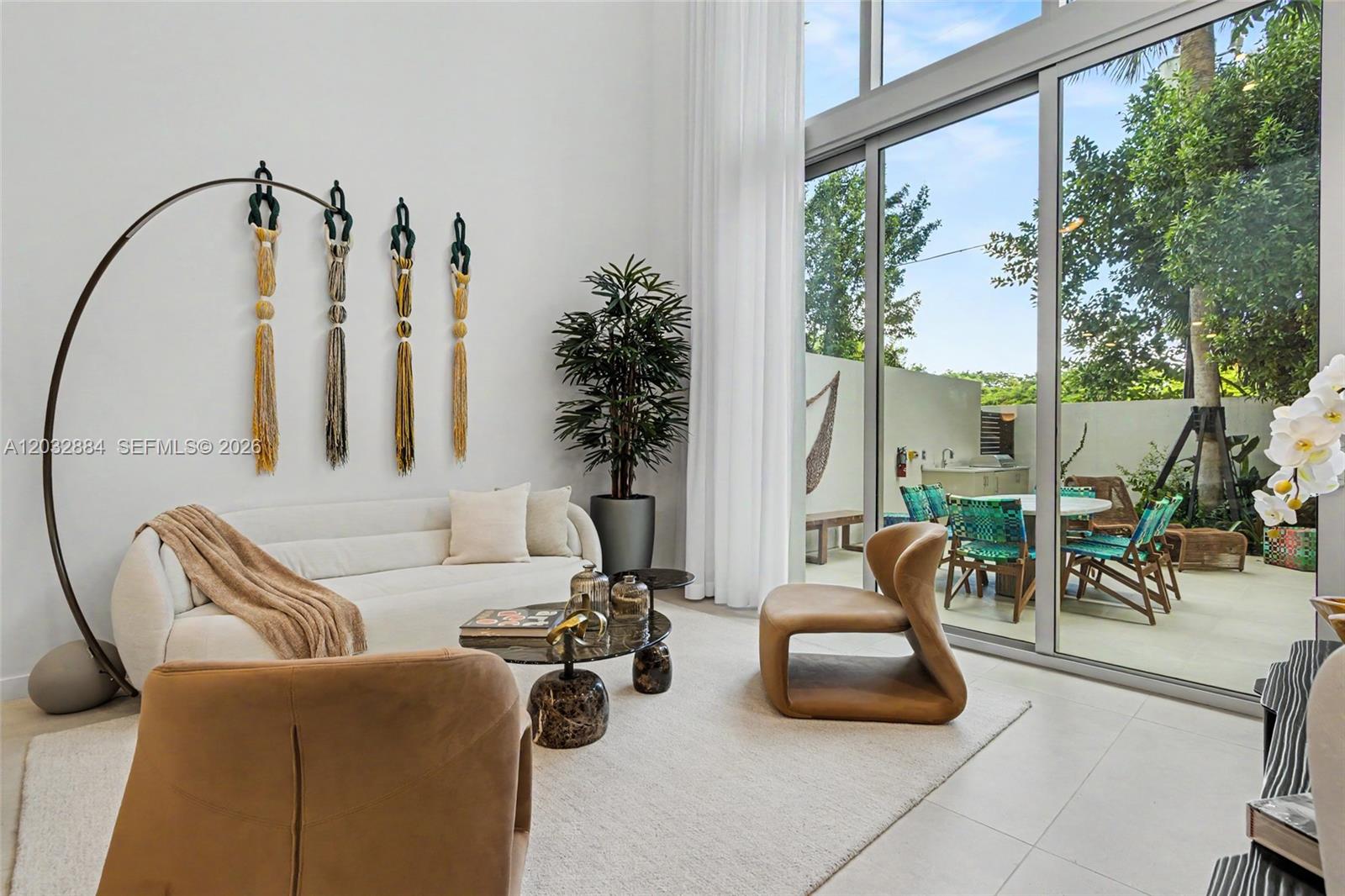 2200 Brickell Avenue Garden Villa 5 Property Photo 6