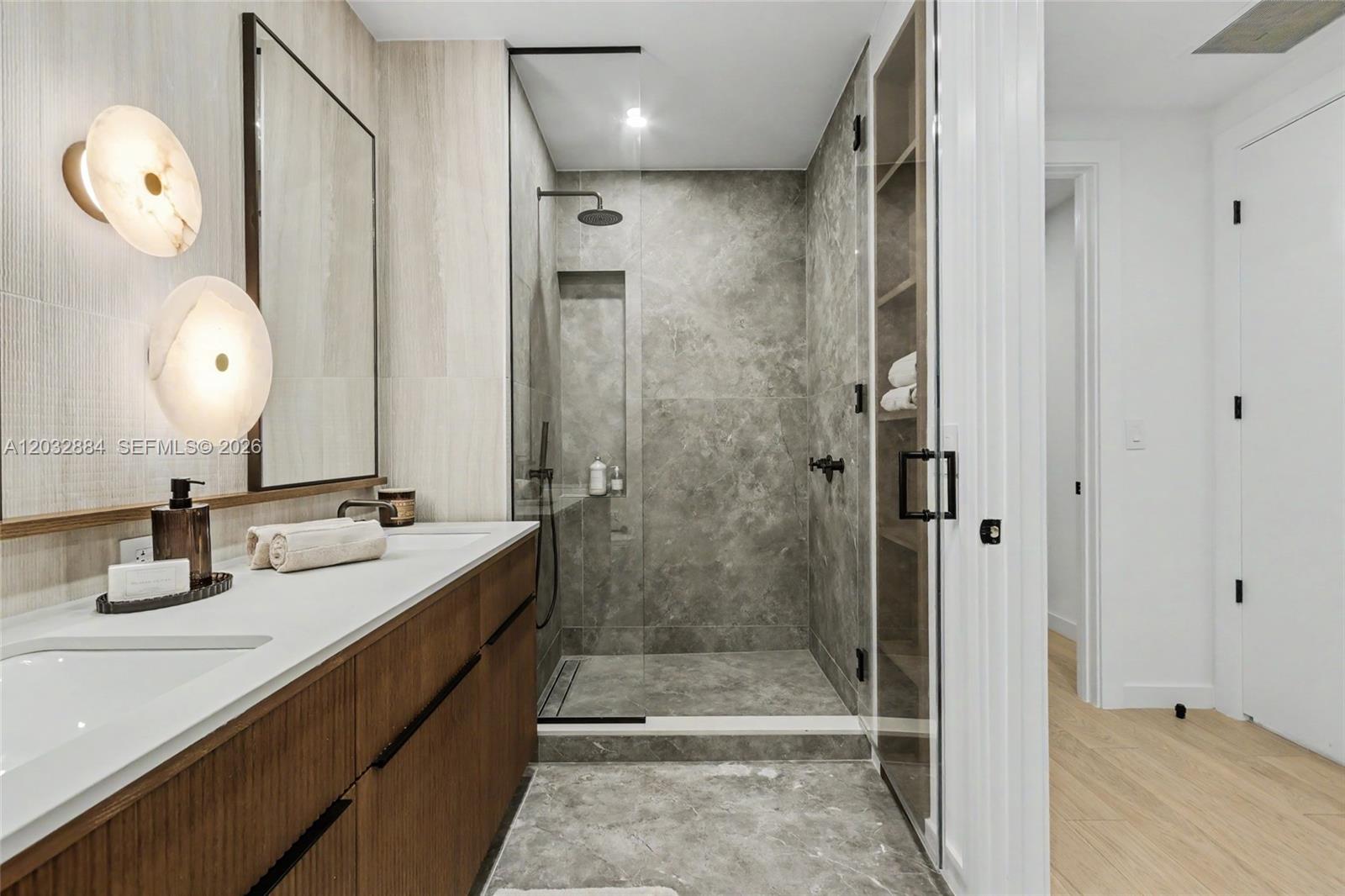2200 Brickell Avenue Garden Villa 5 Property Photo 13