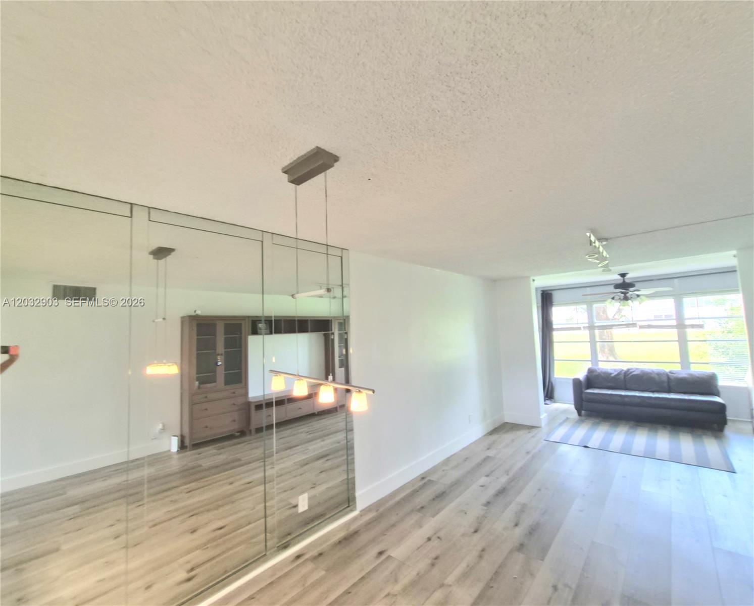 9041 Sunrise Lakes Boulevard 106 Property Photo 11