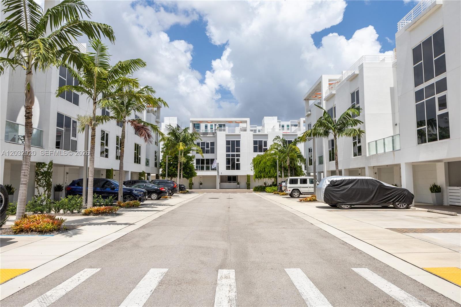 455 NE 39th Street 109