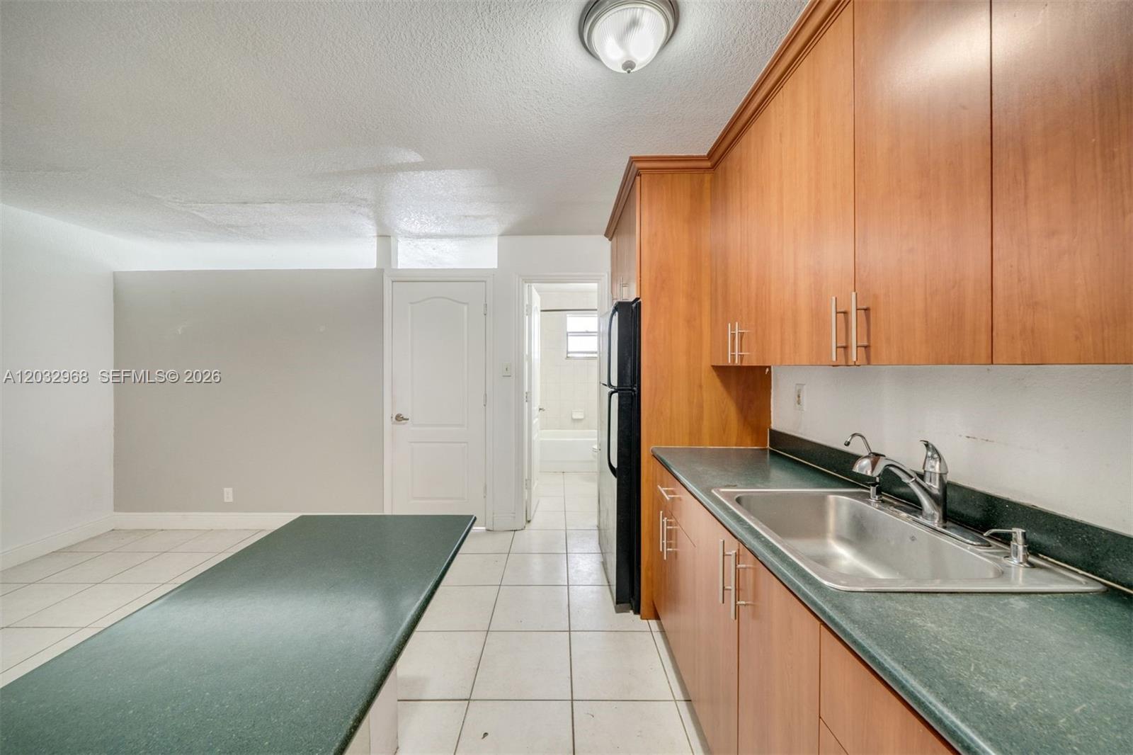4081 N Dixie Highway 27 Property Photo 7